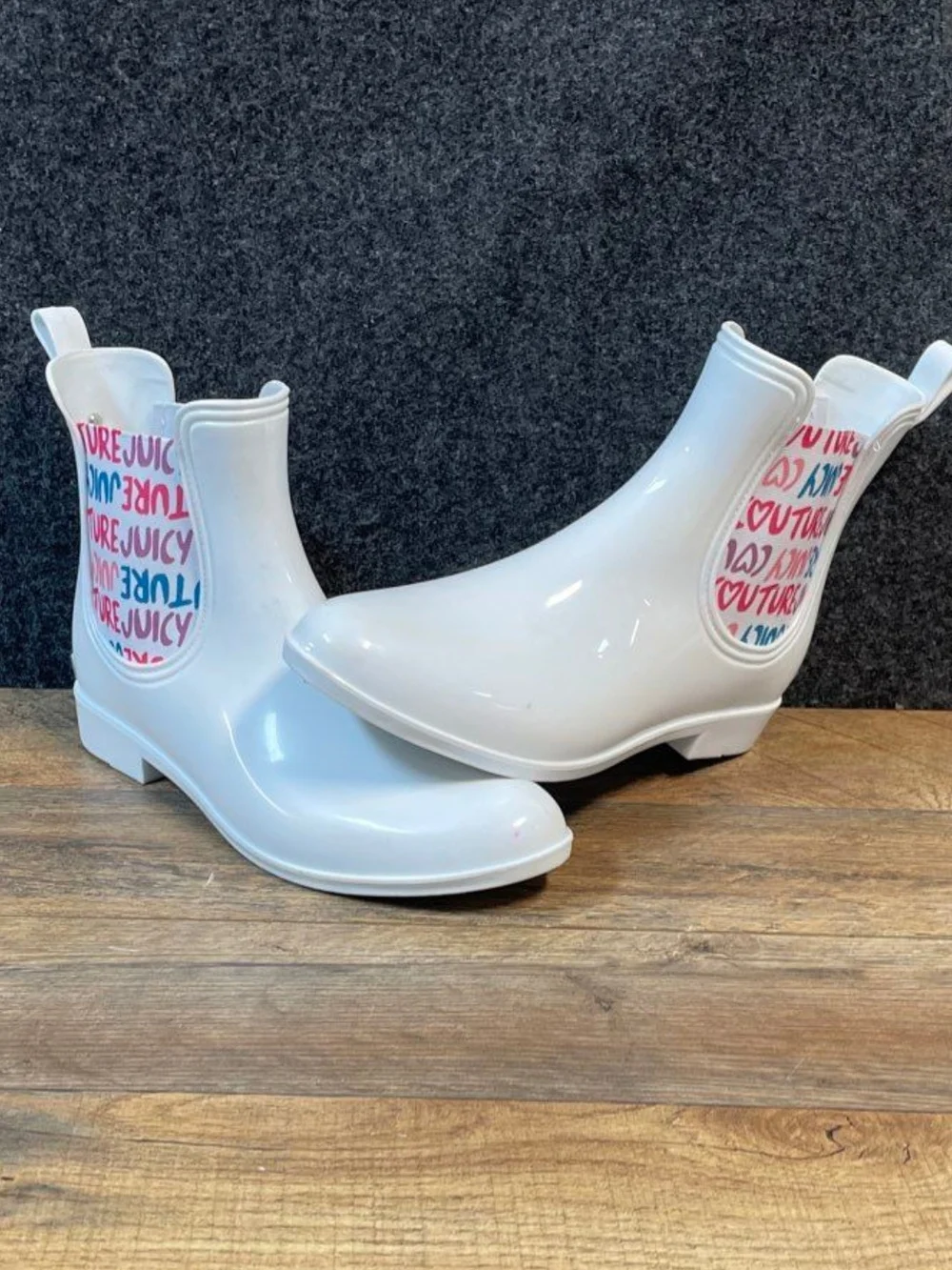 Juicy Couture Romance Ankle Rain Boots in WhiteSize 8 (UK 6, EU 39)